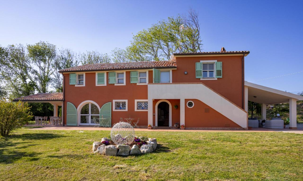 Villa Lemarche B&B Rustico ภายนอก รูปภาพ