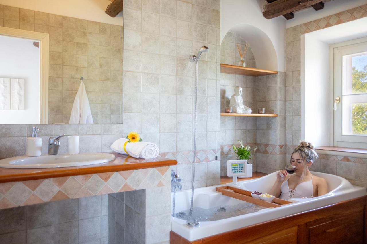 Villa Lemarche B&B Rustico ภายนอก รูปภาพ