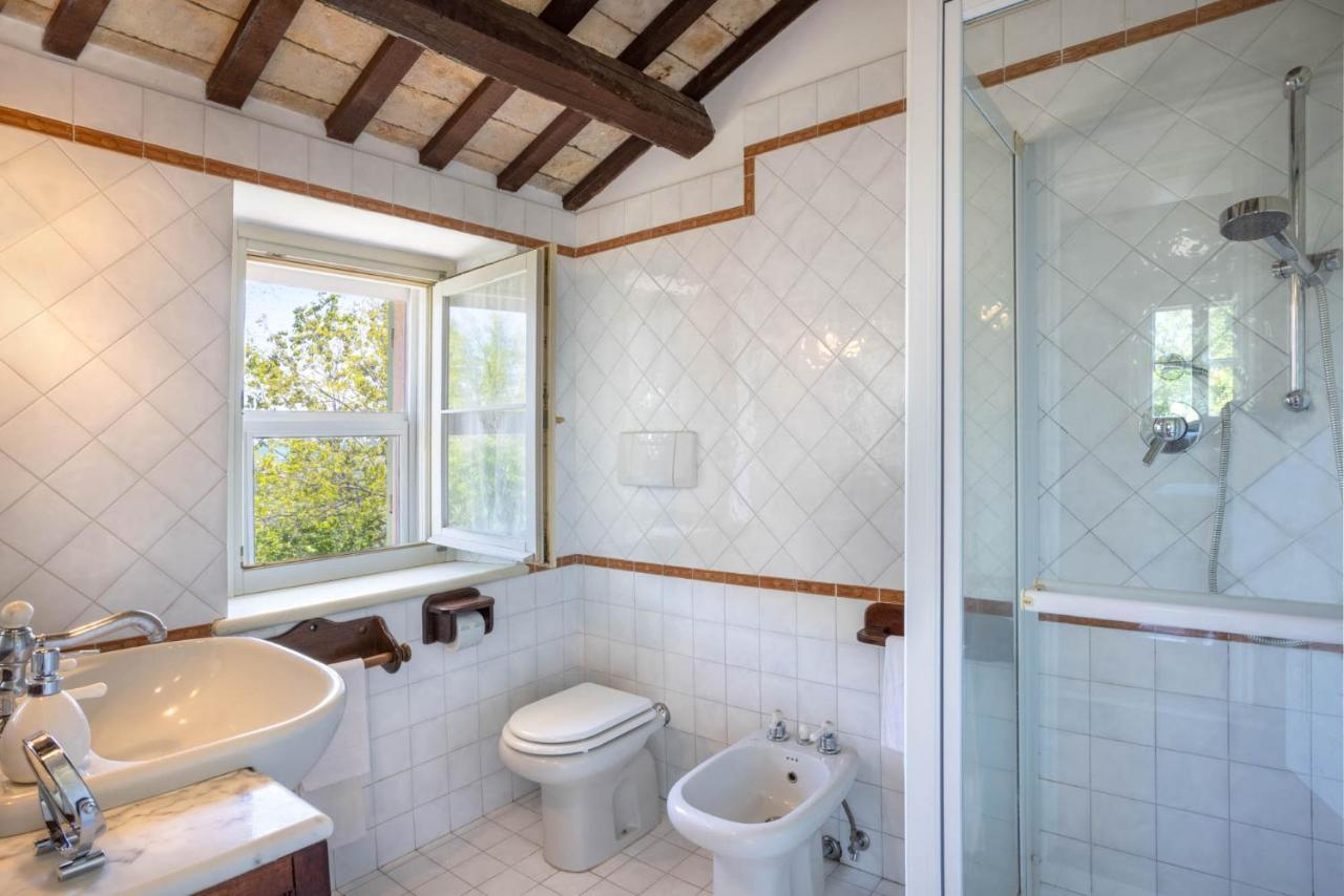 Villa Lemarche B&B Rustico ภายนอก รูปภาพ